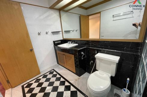 2 Bedroom Condo for sale in Baan Chao Praya, Khlong San, Bangkok near BTS Saphan Taksin