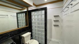 2 Bedroom Condo for sale in Baan Chao Praya, Khlong San, Bangkok near BTS Saphan Taksin