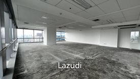 Office for rent in CW Tower, Huai Khwang, Bangkok near MRT Thailand Cultural Centre