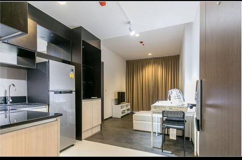 1 Bedroom Condo for rent in Edge Sukhumvit 23, Khlong Toei Nuea, Bangkok near BTS Asoke