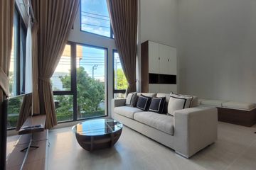 2 Bedroom Townhouse for rent in Suan Luang, Bangkok