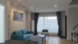 3 Bedroom Townhouse for rent in Chong Nonsi, Bangkok