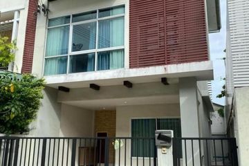 3 Bedroom Townhouse for rent in Thanapat Haus Sathorn - Narathiwas, Chong Nonsi, Bangkok