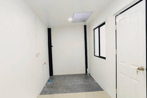 3 Bedroom Townhouse for sale in Baan Pruksa 76 Bangyai-Kaew-In, Bang Mae Nang, Nonthaburi