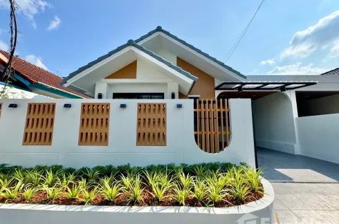 3 Bedroom House for sale in Thep Krasatti, Phuket