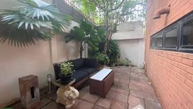 3 Bedroom Townhouse for sale in Villa 49 Townhouse, Khlong Tan Nuea, Bangkok near BTS Thong Lo