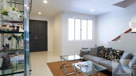 3 Bedroom Townhouse for rent in Khlong Toei, Bangkok near MRT Queen Sirikit National Convention Centre