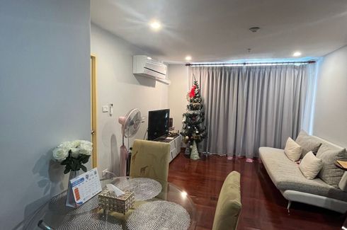 2 Bedroom Condo for sale in Dusit Avenue, Wachiraphayaban, Bangkok