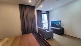 1 Bedroom Condo for sale in Si Phraya, Bangkok near MRT Sam Yan