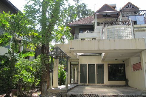 3 Bedroom Townhouse for sale in Baansuanrimkhlong Krungthepkretha, Hua Mak, Bangkok