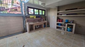6 Bedroom House for rent in Khlong Toei, Bangkok