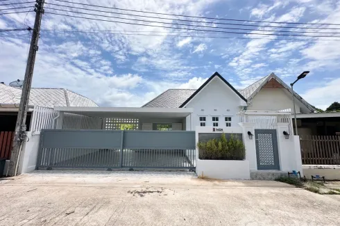 3 Bedroom House for sale in Wichit, Phuket