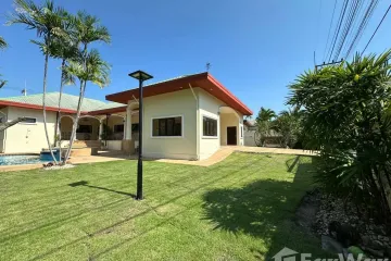 3 Bedroom Villa for sale in Stuart Park Villas, Nong Kae, Prachuap Khiri Khan