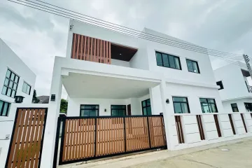 4 Bedroom House for sale in Mae Hia, Chiang Mai