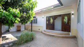 4 Bedroom Villa for sale in Baan Thanaboon Property, San Phak Wan, Chiang Mai