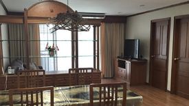 2 Bedroom Condo for sale in Acadamia Grand Tower, Khlong Tan Nuea, Bangkok near BTS Phrom Phong