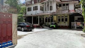 6 Bedroom House for sale in Khlong Toei Nuea, Bangkok near MRT Sukhumvit