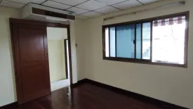 3 Bedroom House for sale in Lat Phrao, Bangkok