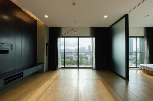 1 Bedroom Condo for sale in Noble Solo, Khlong Tan Nuea, Bangkok near BTS Thong Lo