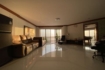 3 Bedroom Condo for sale in Park Beach Condominium, Na Kluea, Chonburi