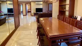 3 Bedroom Condo for sale in Baan Suanpetch, Khlong Tan Nuea, Bangkok near BTS Phrom Phong