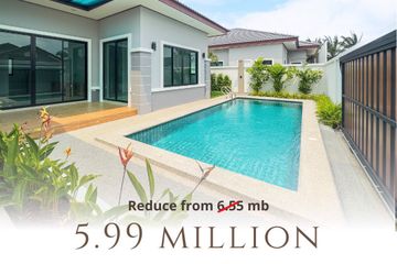 3 Bedroom House for sale in Na Kluea, Chonburi