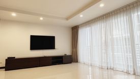 3 Bedroom Condo for sale in Khlong Tan Nuea, Bangkok near BTS Thong Lo