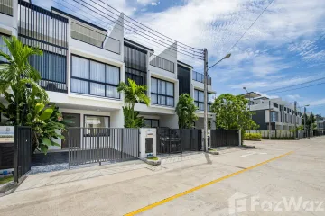 3 Bedroom Townhouse for rent in Laguna Park, Choeng Thale, Phuket