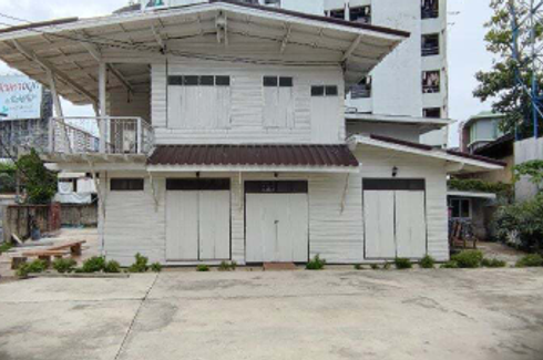 7 Bedroom House for rent in Makkasan, Bangkok near Airport Rail Link Makkasan