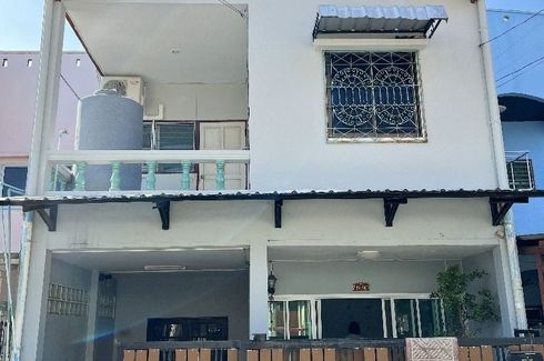 4 Bedroom Townhouse for sale in Anusawari, Bangkok near MRT Lat Pla Khao