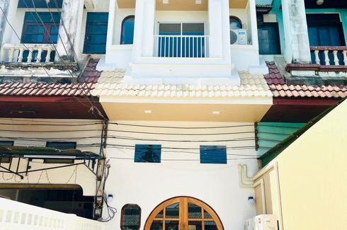 3 Bedroom Townhouse for rent in Pa Daet, Chiang Mai