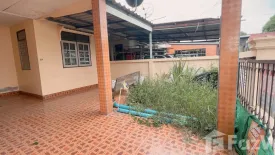 2 Bedroom Townhouse for sale in Pruksachat 9, Surasak, Chonburi