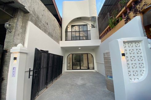 2 Bedroom Townhouse for sale in Don Kaeo, Chiang Mai