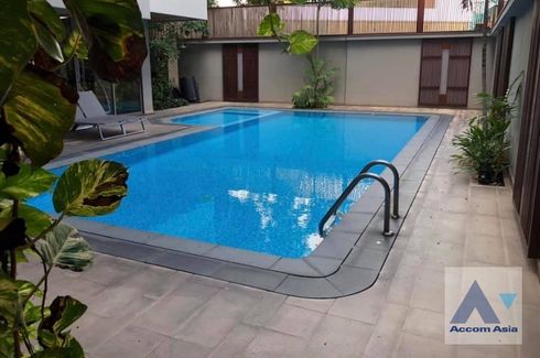 2 Bedroom Apartment for rent in Phra Khanong, Bangkok near BTS Thong Lo