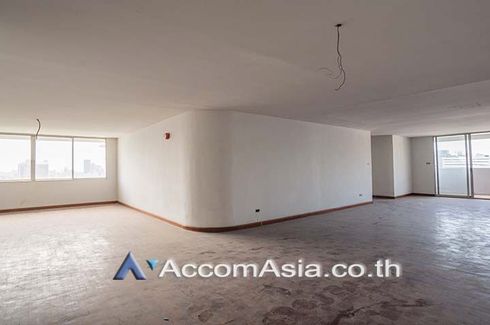 3 Bedroom Condo for sale in D.S. Tower 1 Sukhumvit 33, Khlong Tan Nuea, Bangkok near BTS Phrom Phong