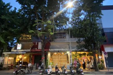 2 Bedroom Commercial for sale in Si Phum, Chiang Mai