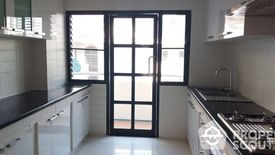 3 Bedroom Apartment for rent in Cosmo Villa, Khlong Toei, Bangkok near BTS Asoke