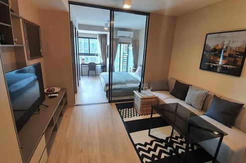 1 Bedroom Condo for rent in Ideo Sathorn - Wongwian Yai, Khlong Ton Sai, Bangkok near BTS Wongwian Yai