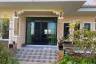 6 Bedroom House for sale in Khlong Phra Udom, Pathum Thani