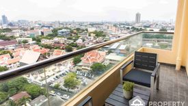 2 Bedroom Condo for rent in Khlong San, Bangkok near BTS Khlong San