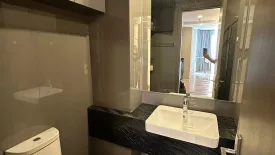 2 Bedroom Condo for rent in Si Phraya, Bangkok near MRT Sam Yan