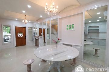 3 Bedroom Townhouse for rent in Baan Klang Krung Grande Vienna Rama 3, Bang Phong Pang, Bangkok