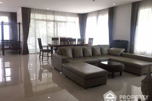 4 Bedroom Condo for rent in The Verandah, Khlong Toei Nuea, Bangkok near MRT Sukhumvit