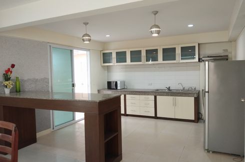 3 Bedroom House for rent in Khlong Tan Nuea, Bangkok