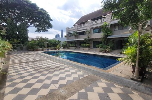 3 Bedroom Townhouse for rent in Phra Khanong, Bangkok near BTS On Nut