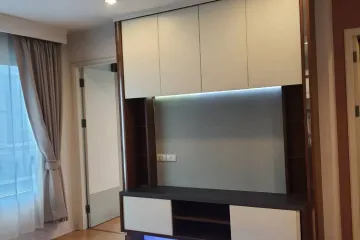 2 Bedroom Condo for sale in Lumpini Place Srinakarin, Suan Luang, Bangkok near MRT Phatthanakan