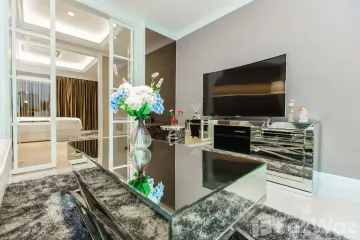 1 Bedroom Apartment for rent in Nusa State Tower Condominium, Silom, Bangkok near BTS Surasak