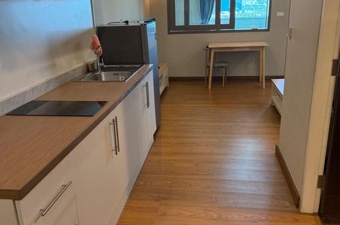 1 Bedroom Condo for rent in Modern Home Tower The Exclusive, Chong Nonsi, Bangkok