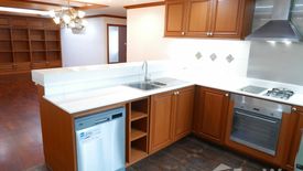 2 Bedroom Condo for rent in Beverly Hills Mansion, Phra Khanong Nuea, Bangkok near BTS Ekkamai