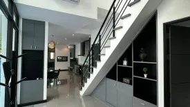 3 Bedroom Villa for rent in Wallaya Villa Pasak Soi 8, Si Sunthon, Phuket